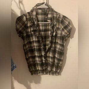 Black and gold and white plaid dress style shirt size large from poetry clothing